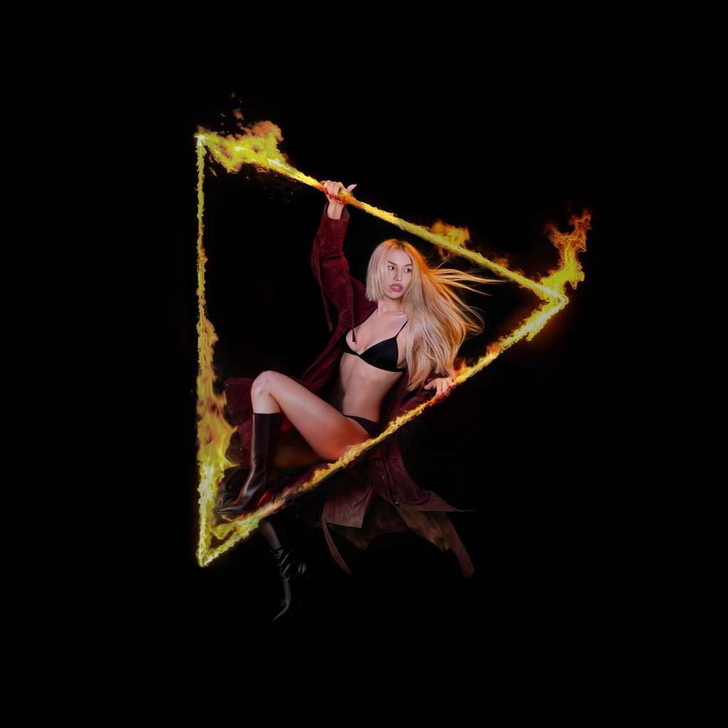 Ava Max - Don't Click Play (Red)