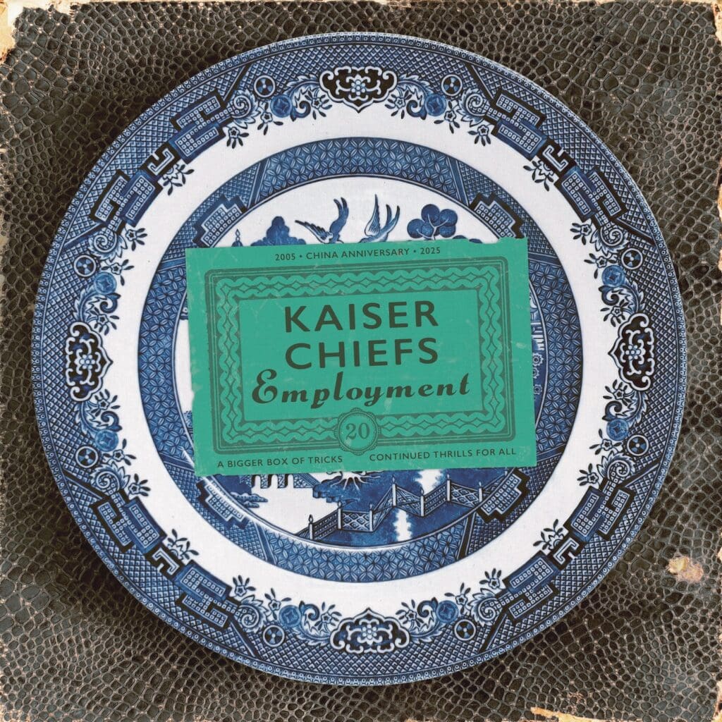 Kaiser Chiefs - Employment (White)