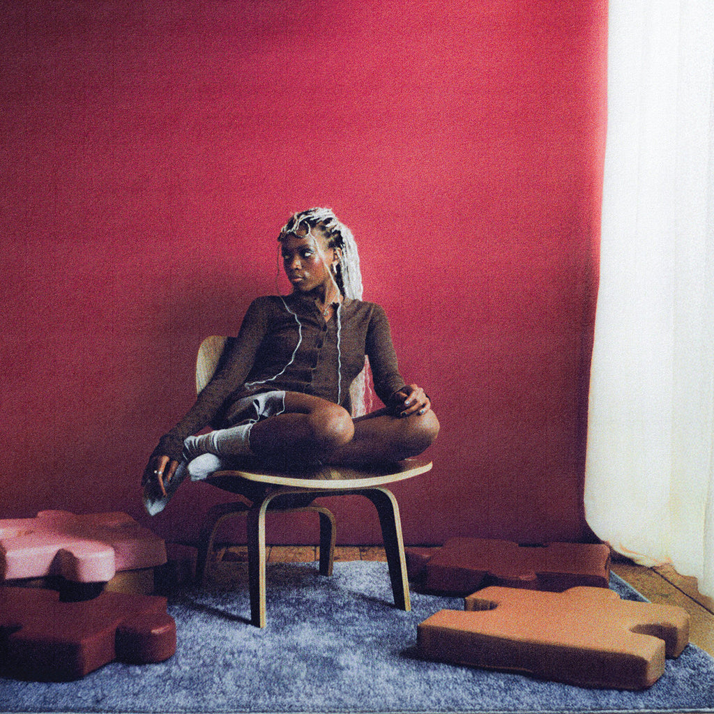 Hannah Jadagu - Describe (Pink)