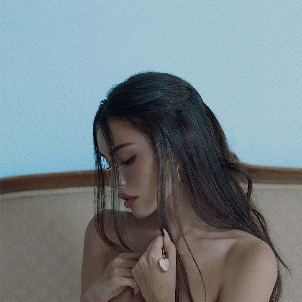 Madison Beer - Locket