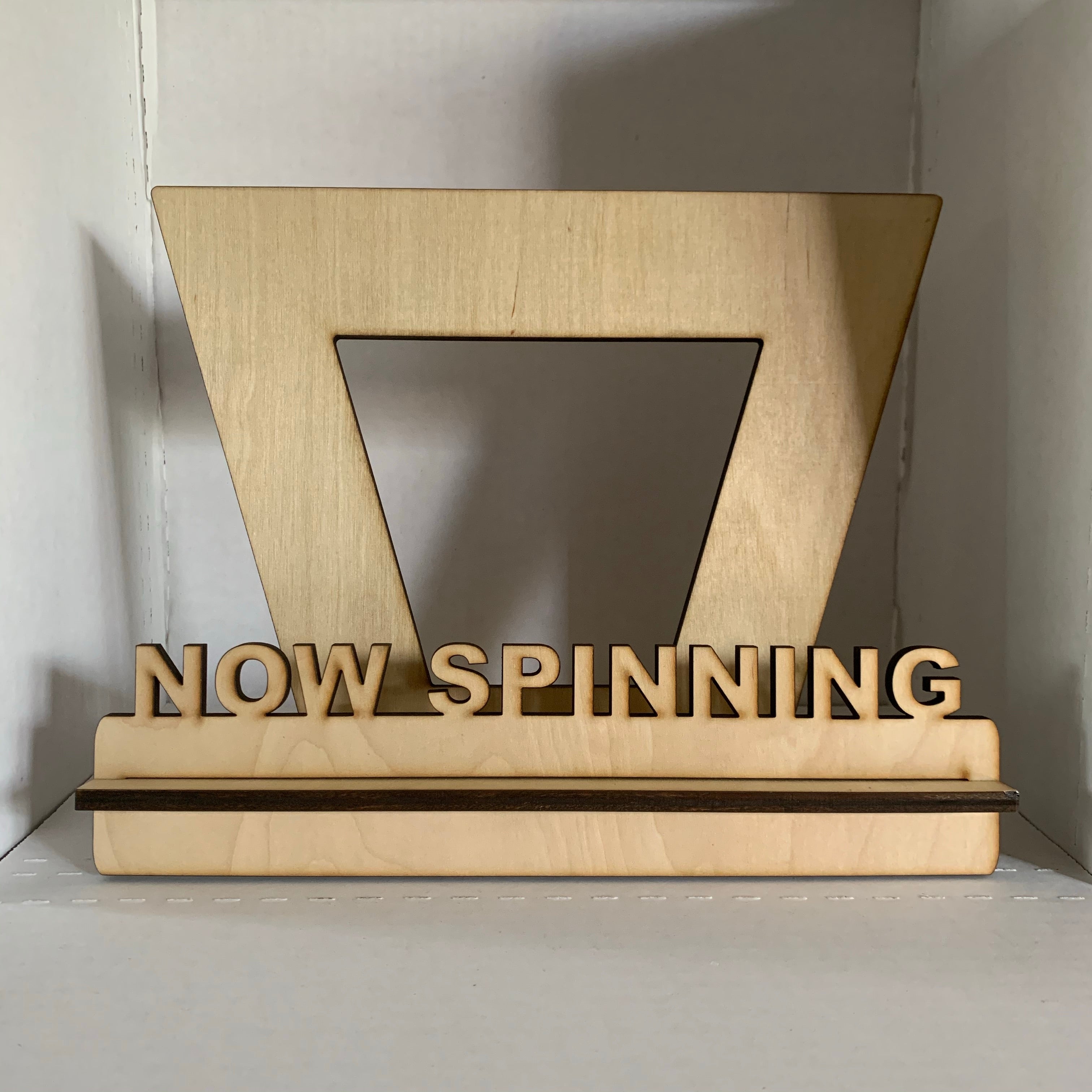 Now Playing' vinyl record stand by toddanglin, Download free STL model